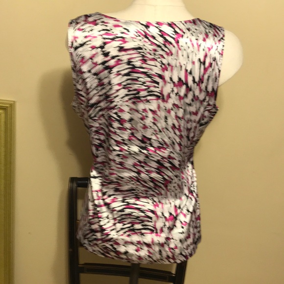 Tank - Picture 2 of 3